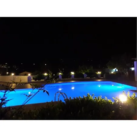 Apartment Anemos Junior