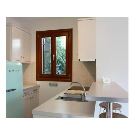 Anemos Junior 斯科派洛斯